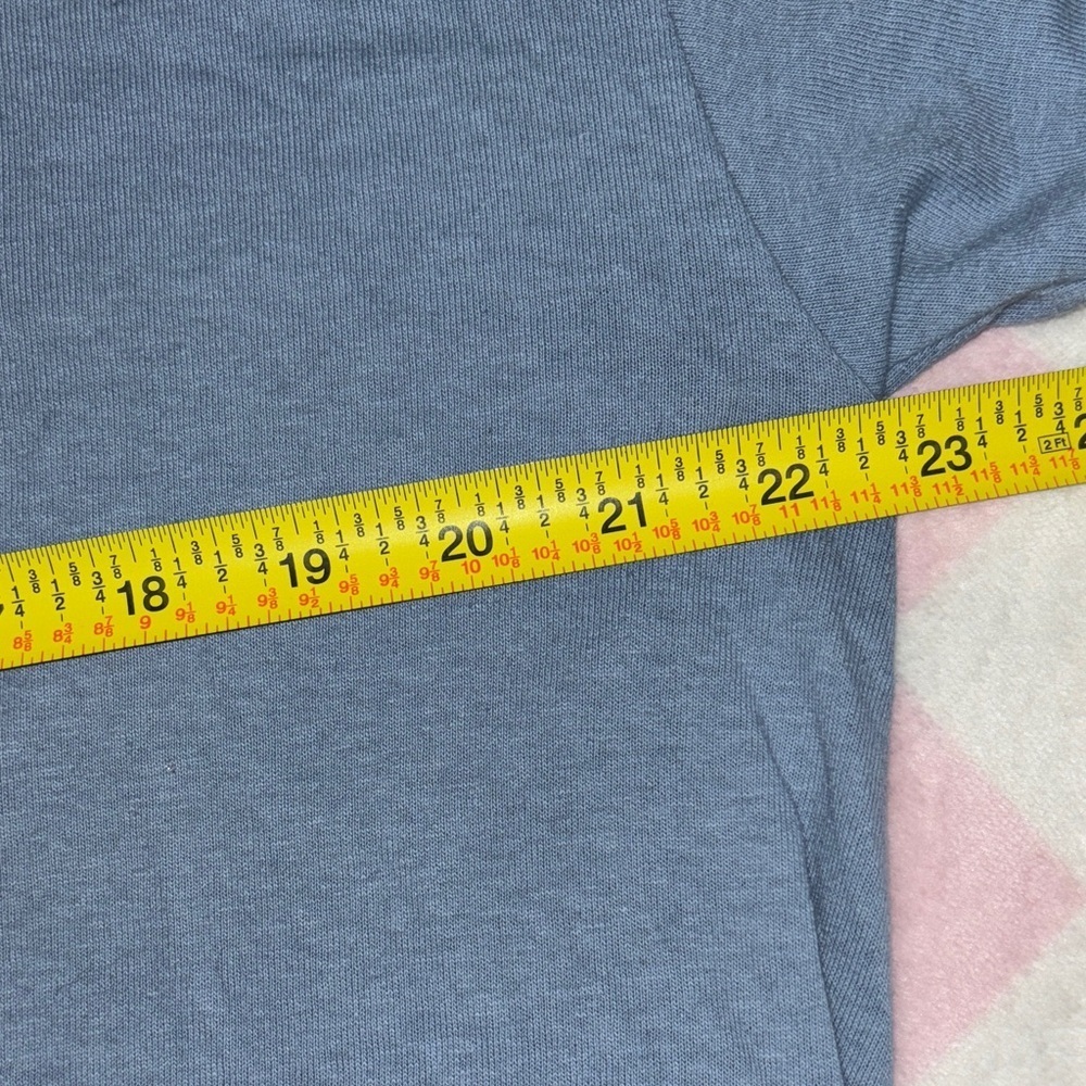 PacSun Blue Tee with Smiling Sun Graphic - Picture 4 of 7
